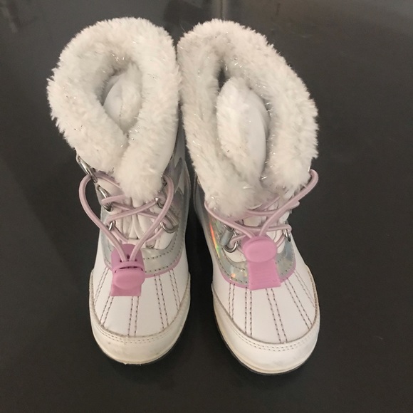 Toddler Snow Boot - Picture 2 of 3